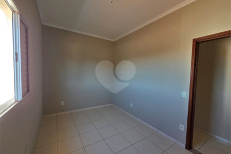 Casa à venda com 3 quartos, sendo 1 suíte, em Vila José Salem, Itapetininga, SP