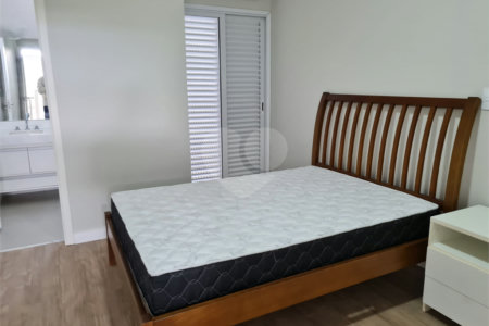 Casa à venda com 3 suítes no condomínio Geneve, Campinas - SP