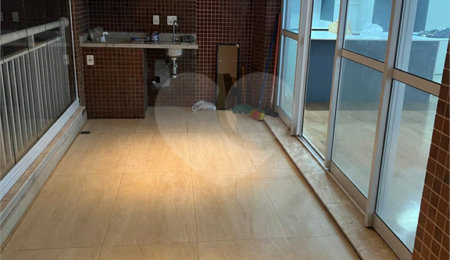 Apartamento à venda com 3 quartos, sendo 1 suíte,  no Centro, São Bernardo do Campo, SP
