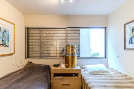 Apartamento à venda com 3 quartos, sendo 1 suíte,  em Higienópolis, São Paulo, SP