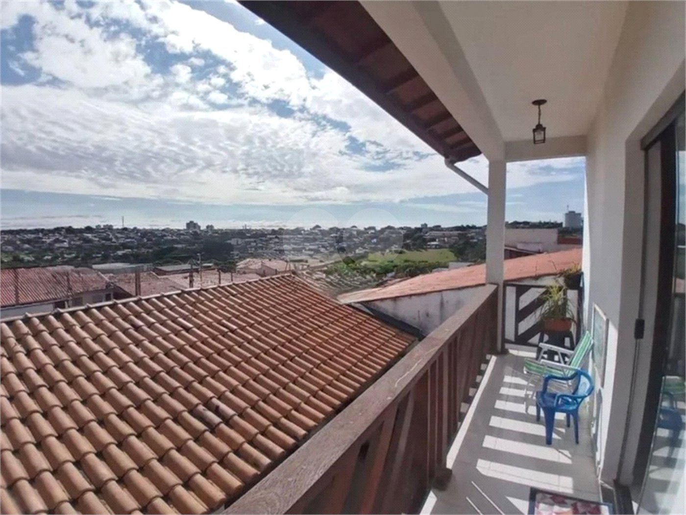 Casa à venda com 3 quartos, sendo 1 suíte, em Jardim Wanel Ville V, Sorocaba, SP
