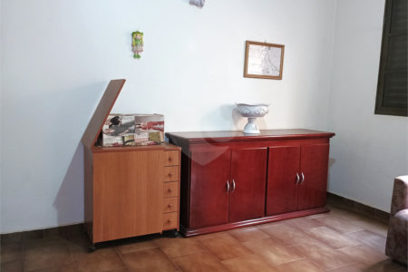 Casa à venda com 3 quartos, sendo 1 suíte, em Parque dos Bandeirantes, Ribeirão Preto, SP