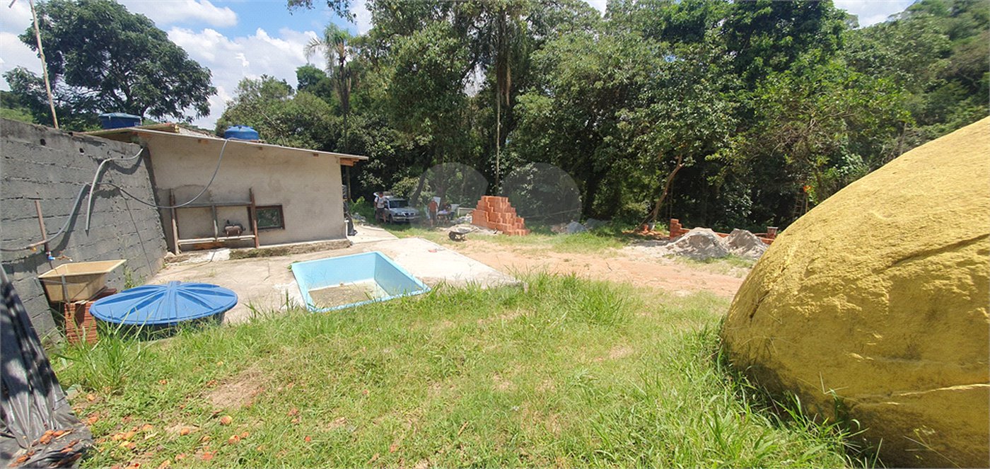 Chácara à venda com 2 quartos em Serra da Cantareira, Mairiporã, SP