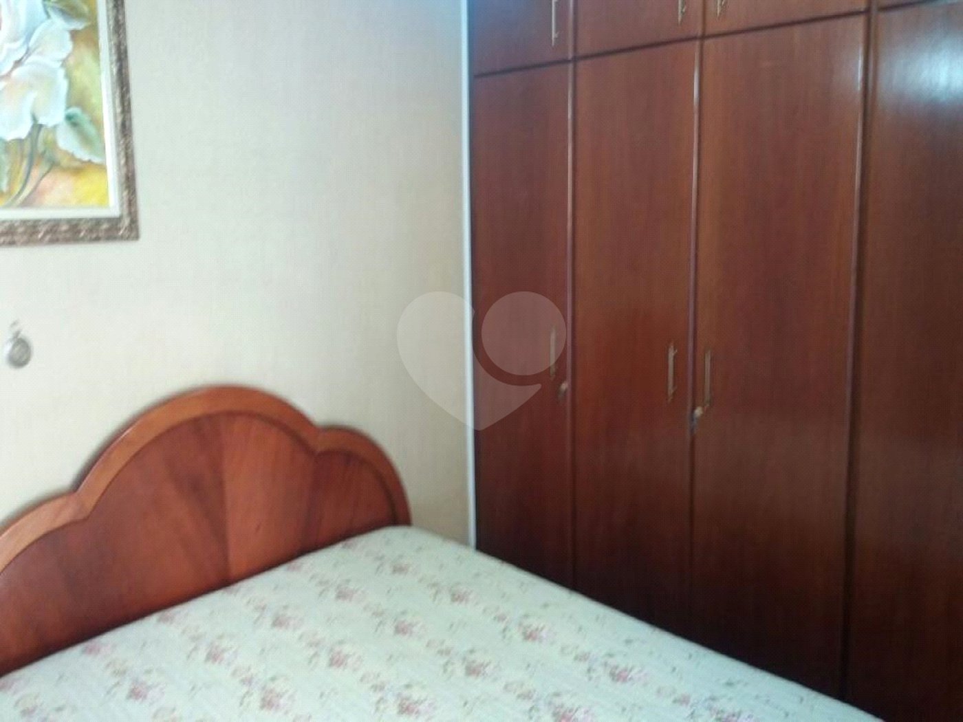 Casa à venda com 3 quartos, sendo 1 suíte,  no condomínio Alameda do Eucaliptos, São Paulo - SP