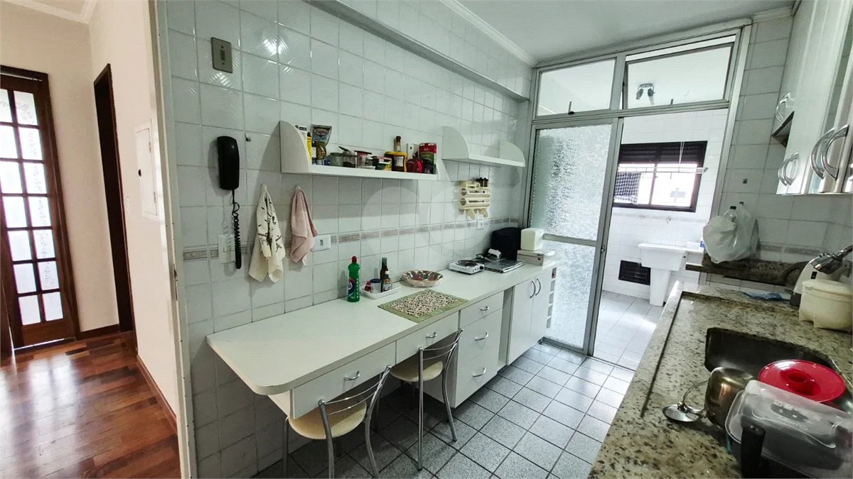 Apartamento à venda com 3 quartos, sendo 1 suíte, em Vila Indiana, São Paulo, SP
