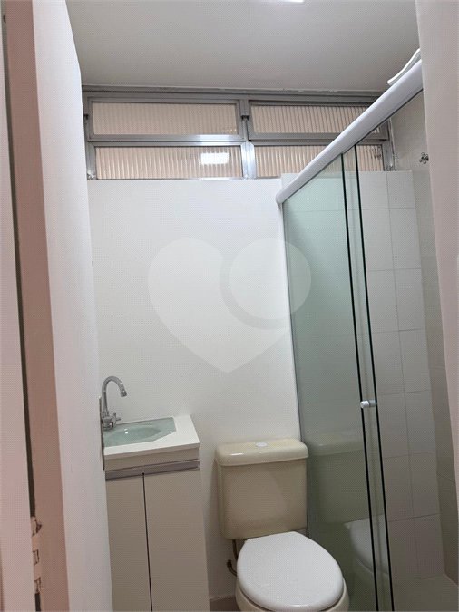 Apartamento à venda com 2 quartos, sendo 1 suíte, em Pinheiros, São Paulo, SP