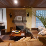 Casa à venda ou para alugar com 4 quartos, sendo 2 suítes, em Serra da Cantareira, Mairiporã, SP
