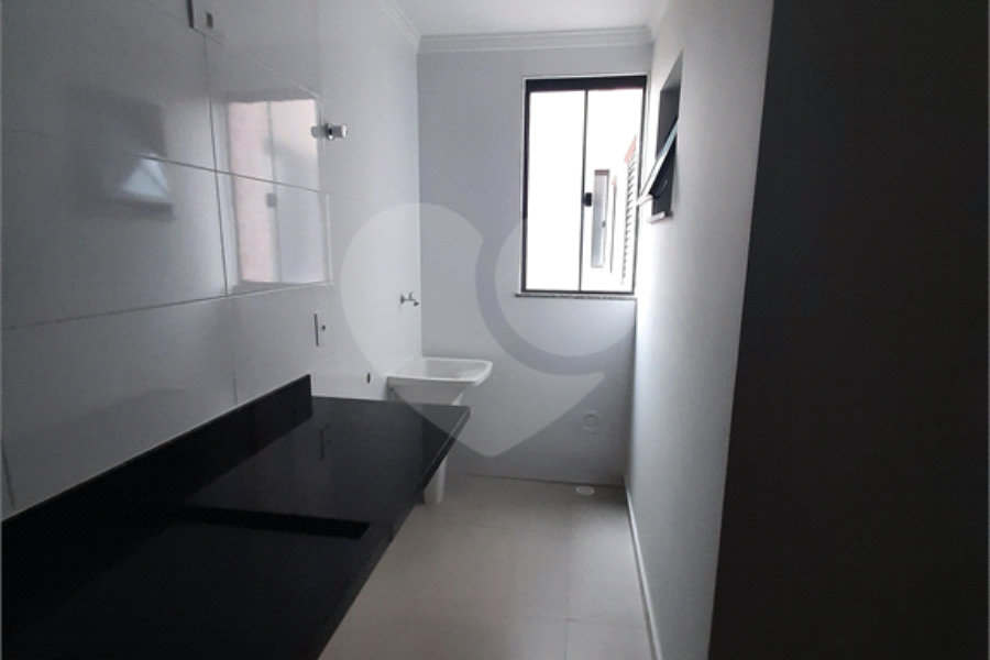 Apartamento VENDER na Vila Nivi, com 37m2, 2 quartos, 2 banheiro, sala, cozinha, SEM vaga