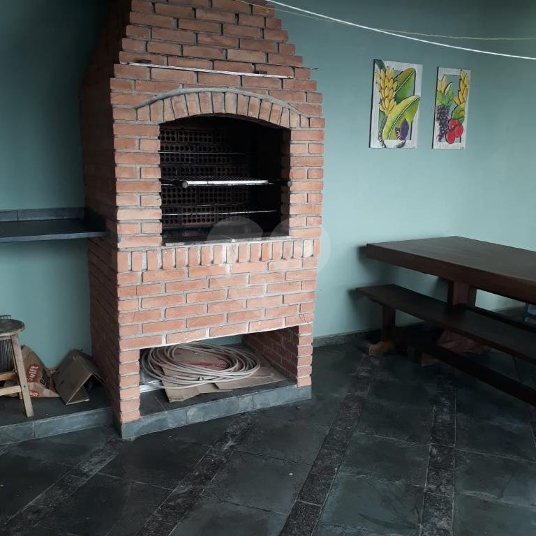 Sobrado à venda com 3 suítes em Santa Teresinha, São Paulo, SP