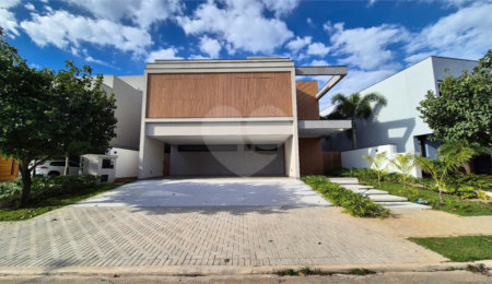 Casa à venda com 5 suítes no condomínio Alphaville Nova Esplanada 3, Votorantim - SP