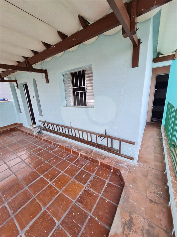 Casa à venda com 6 quartos em Vila dos Remédios, São Paulo, SP