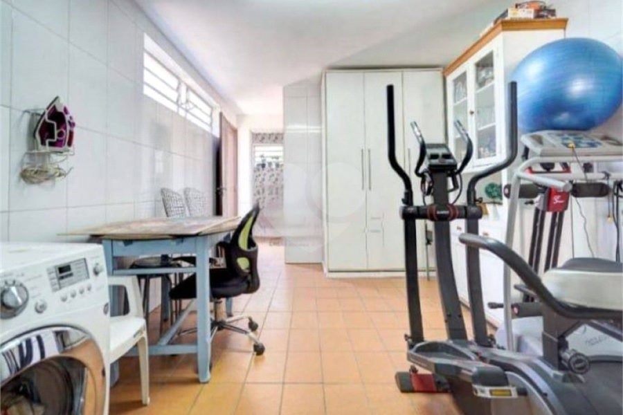 Casa à venda com 4 quartos, sendo 1 suíte, em Jabaquara, São Paulo, SP