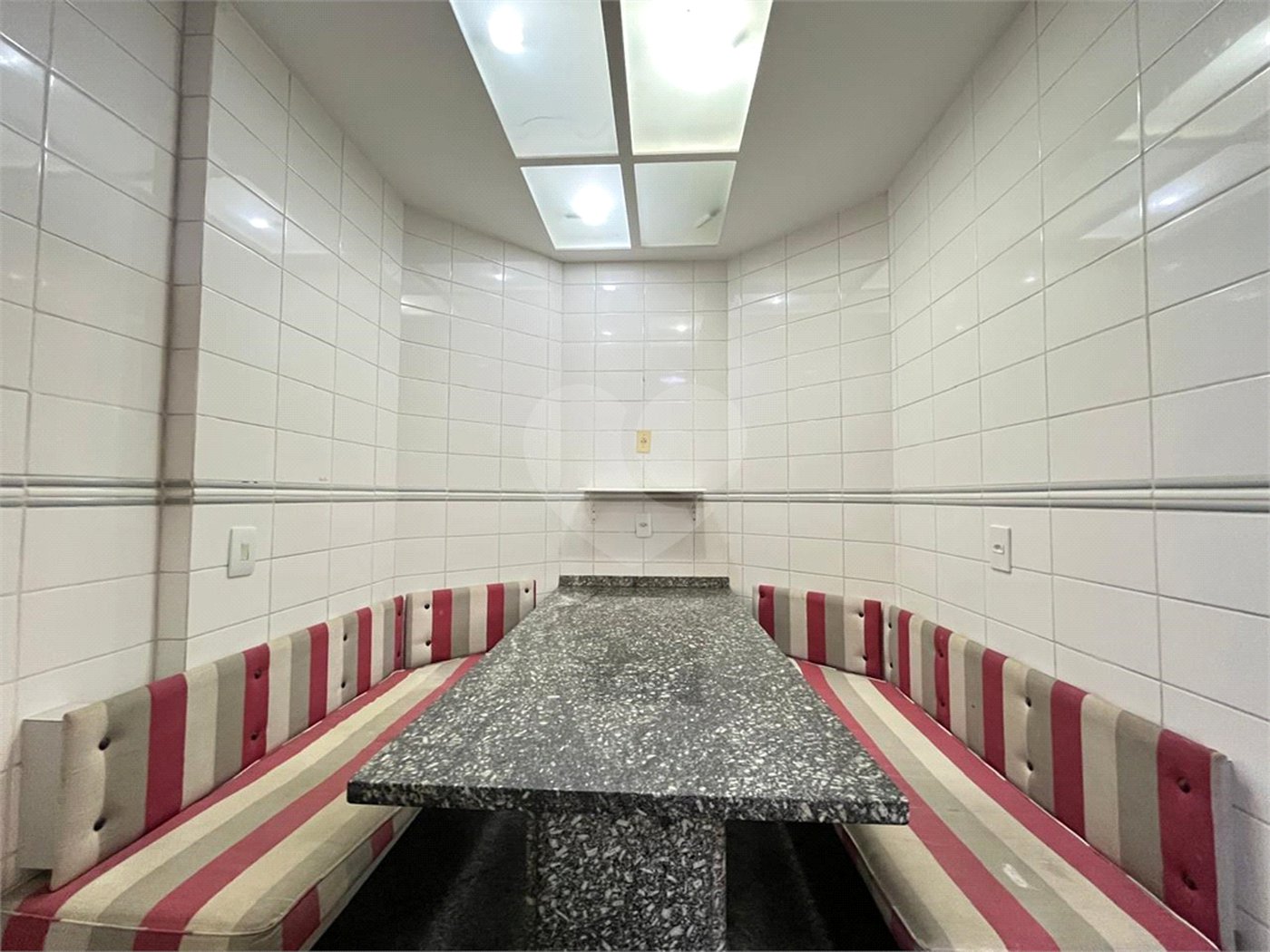 Apartamento para alugar com 3 suítes em Chácara Santo Antônio, São Paulo, SP