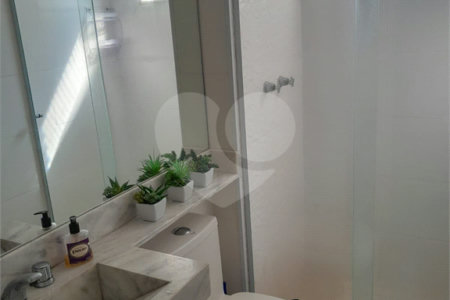 Apartamento à venda com 3 quartos, sendo 1 suíte, em Jardim Marajoara, São Paulo, SP