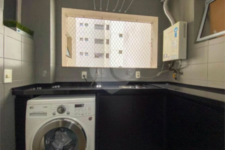 Apartamento à venda com 3 quartos, sendo 1 suíte, em Brooklin Paulista, São Paulo, SP