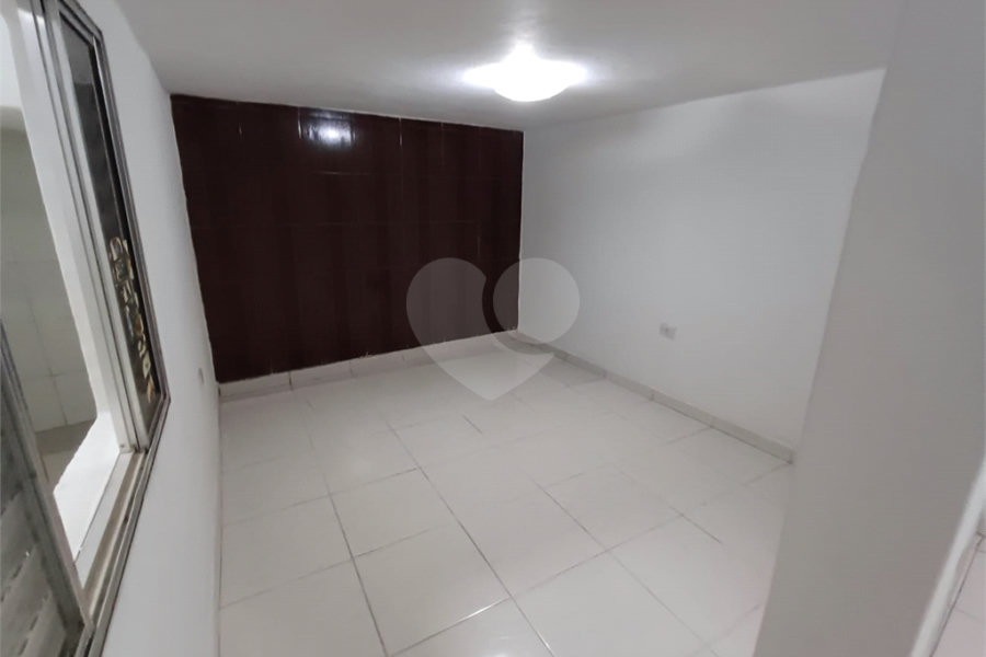 Casa à venda com 6 quartos, sendo 1 suíte, em Mandaqui, São Paulo, SP