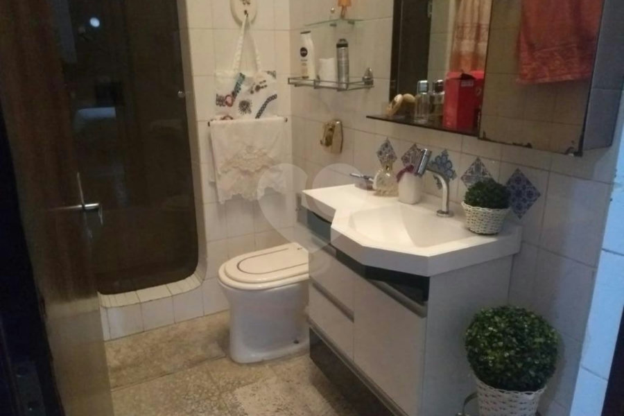 Casa à venda com 3 quartos, sendo 1 suíte, em Jardim São Paulo(zona Norte), São Paulo, SP