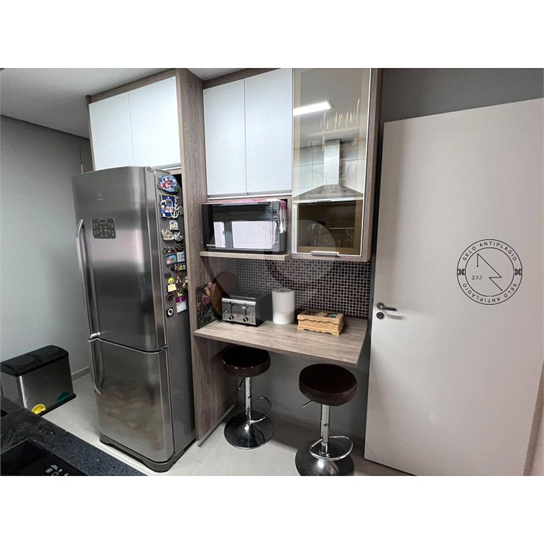 Apartamento à venda com 3 quartos, sendo 1 suíte,  em Vila Lusitânia, São Bernardo do Campo, SP