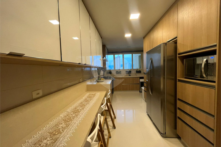 Apartamento à venda com 4 suítes em Santana, São Paulo, SP