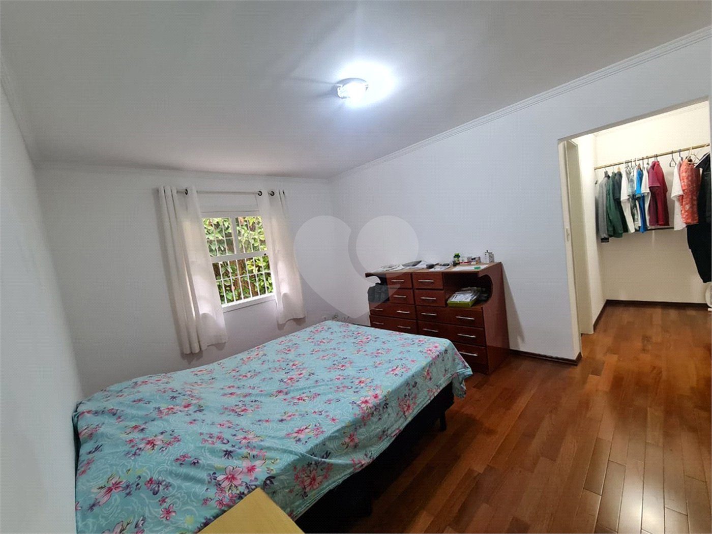 Casa Térrea à venda com 4 quartos, sendo 1 suíte, em Interlagos, São Paulo, SP