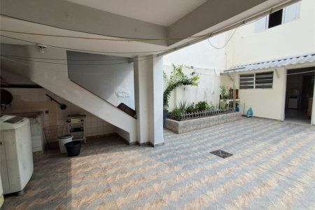 Casa à venda com 3 quartos em Água Branca, São Paulo, SP