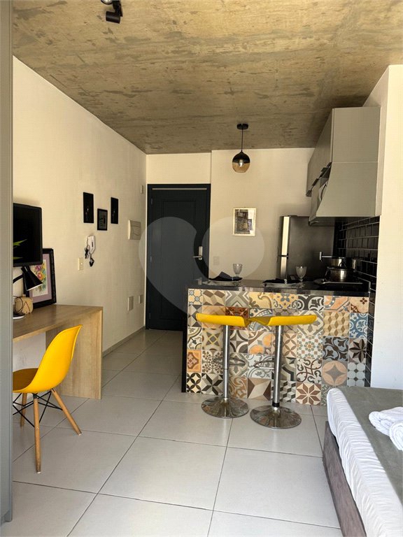Apartamento à venda com 1 suíte em República, São Paulo, SP