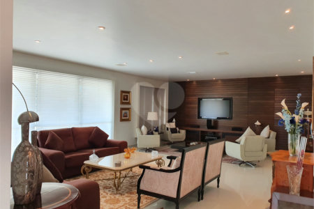 Apartamento à venda com 4 suítes em Jardim Marajoara, São Paulo, SP