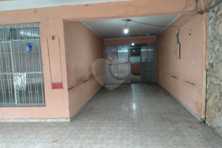 Casa Térrea à venda com 3 quartos em Vila Mariza Mazzei, São Paulo, SP