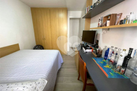 Apartamento à venda com 3 quartos, sendo 1 suíte,  em Tijuca, Rio de Janeiro, RJ