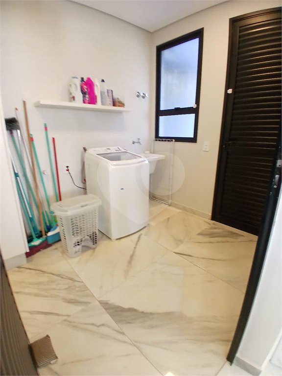 Casa à venda com 4 suítes no condomínio Porto Atibaia, Atibaia - SP
