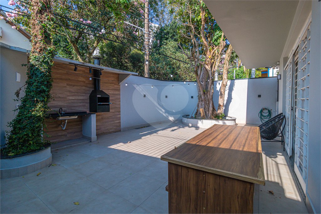 Casa Térrea à venda com 3 quartos, sendo 1 suíte, em Chácara Santo Antônio, São Paulo, SP