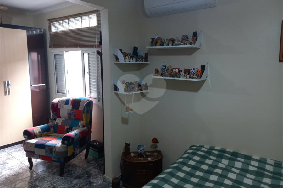 Casa à venda com 4 quartos, sendo 2 suítes, em Mandaqui, São Paulo, SP