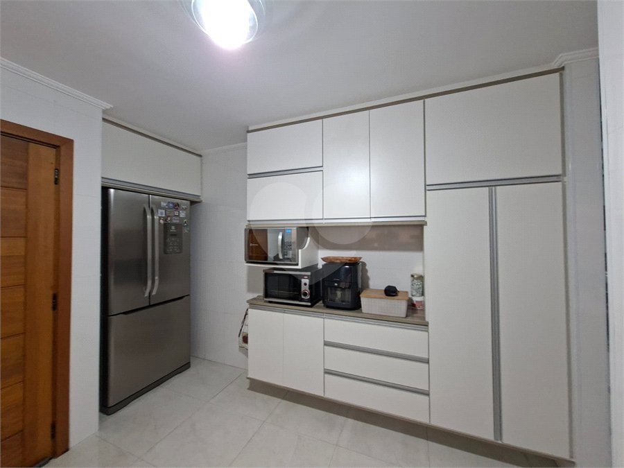 Sobrado à venda com 3 quartos, sendo 1 suíte, em Jardim Bonfiglioli, São Paulo, SP