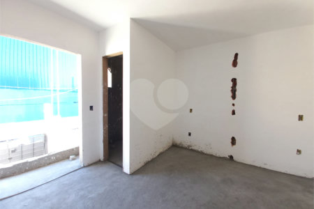 Sobrado à venda com 3 suítes em Vila Nova Mazzei, São Paulo, SP
