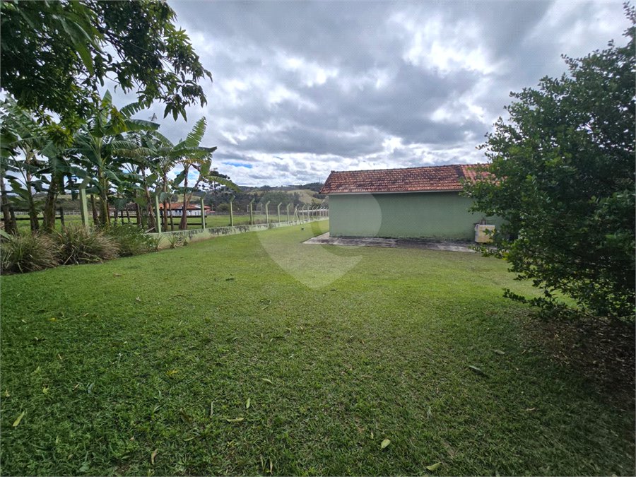 Chácara à venda com 5 quartos em Estância Conceição, Itapetininga, SP