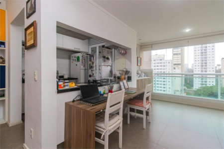 Apartamento à venda com 2 quartos, sendo 1 suíte, em Alto da Boa Vista, São Paulo, SP