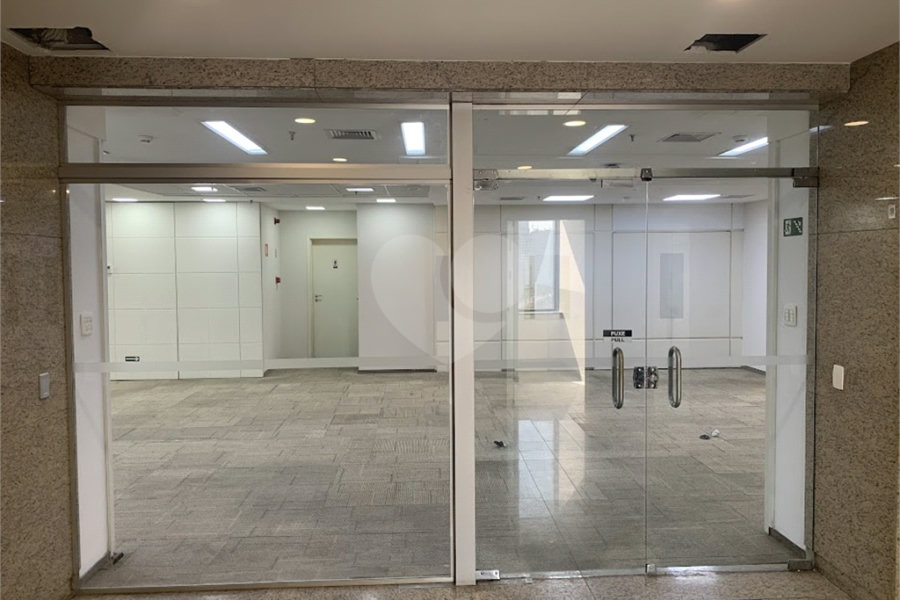 Sala à venda em Cerqueira Cesar, São Paulo, SP