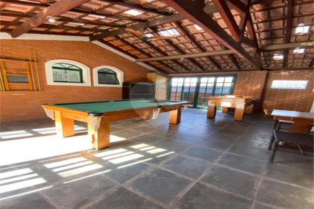 Chácara à venda com 10 quartos, sendo 2 suítes, em Mombaça, São Roque, SP