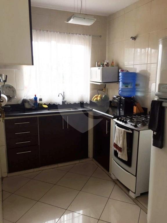 Sobrado à venda com 3 quartos, sendo 1 suíte,  em Tremembé, São Paulo, SP