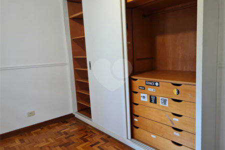 Apartamento à venda ou para alugar com 3 quartos, sendo 1 suíte, em Itaim Bibi, São Paulo, SP