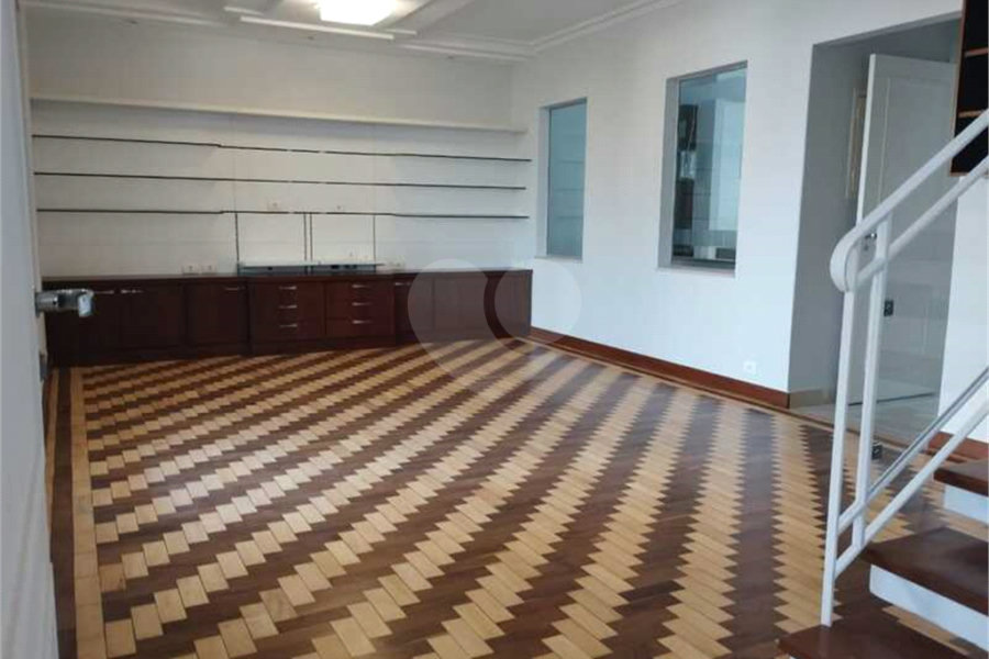 Sobrado à venda com 3 quartos, sendo 1 suíte, em Jardim São Paulo(zona Norte), São Paulo, SP