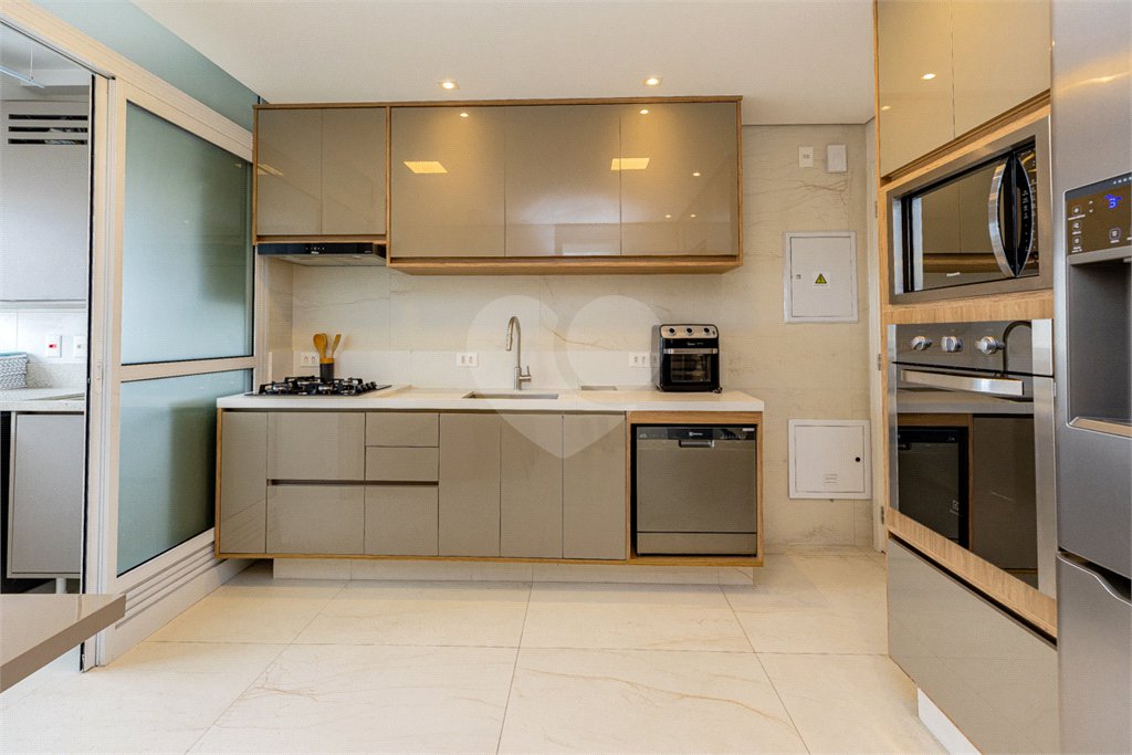 Apartamento à venda com 3 suítes em Vila Mascote, São Paulo, SP