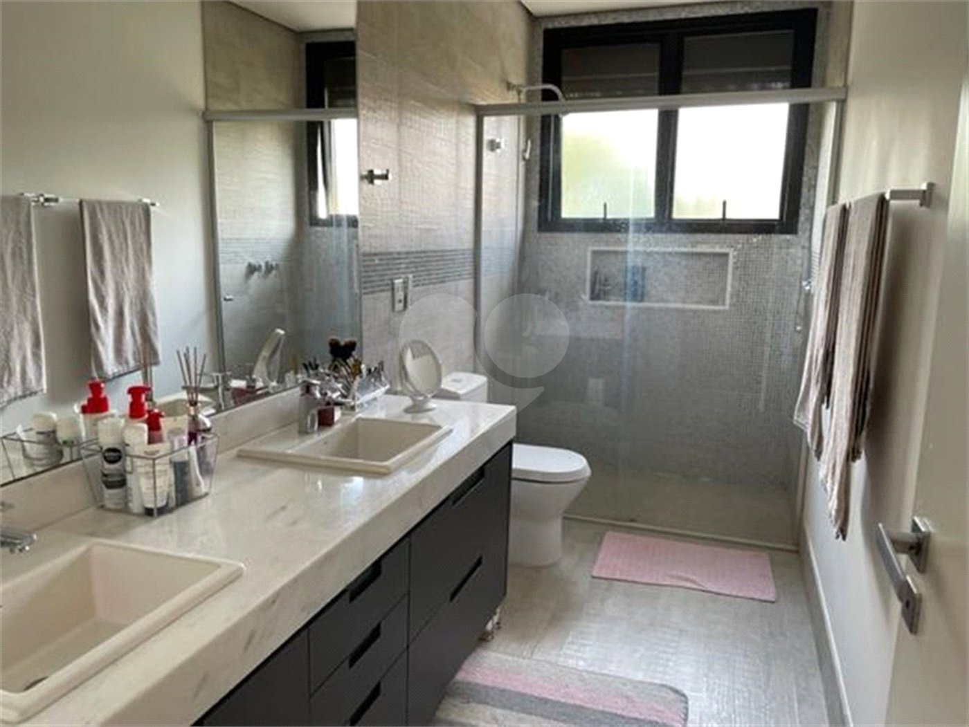 Casa à venda com 4 suítes no condomínio São Joaquim, Vinhedo - SP