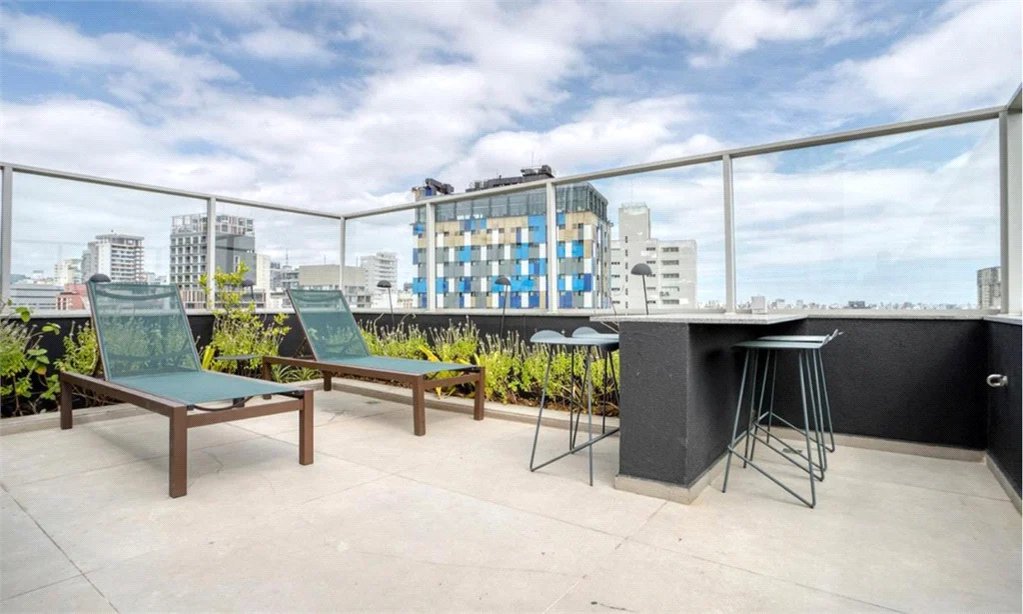 Apartamento à venda ou para alugar com 1 suíte em Pinheiros, São Paulo, SP