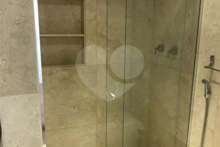 Apartamento à venda com 4 suítes em Vila Suzana, São Paulo, SP