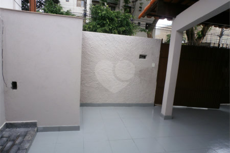 Sobrado à venda ou para alugar com 4 quartos, sendo 1 suíte, em Vila Butantã, São Paulo, SP