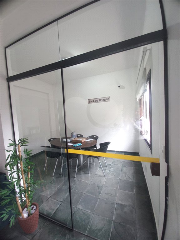 Apartamento à venda com 2 quartos em Vila São Paulo, São Paulo, SP
