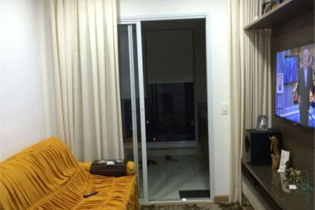 Apartamento à venda com 3 quartos, sendo 1 suíte,  em Parque Reboucas, São Paulo, SP
