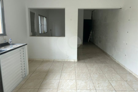 Casa para alugar com 1 quarto no condomínio Felipe Camarão, Poá - SP