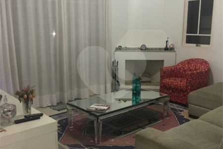 Sobrado à venda com 3 quartos, sendo 1 suíte, em Jardim do Lago, Atibaia, SP